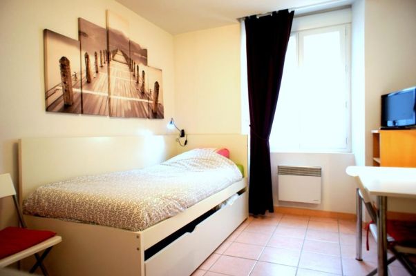 Nesting bed of the studio in digne les bains